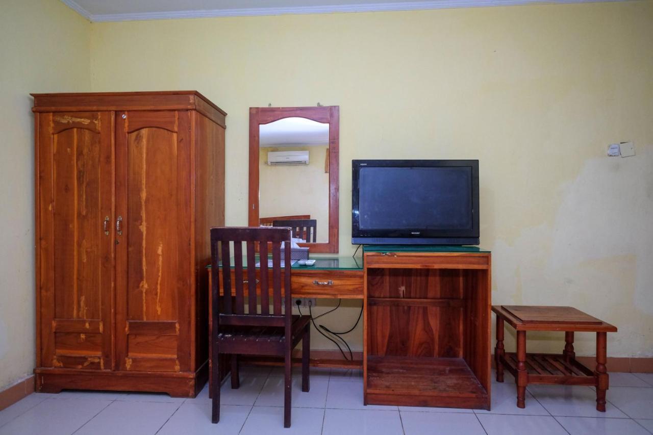 Reddoorz Near Pelabuhan Nusantara Parepare Esterno foto